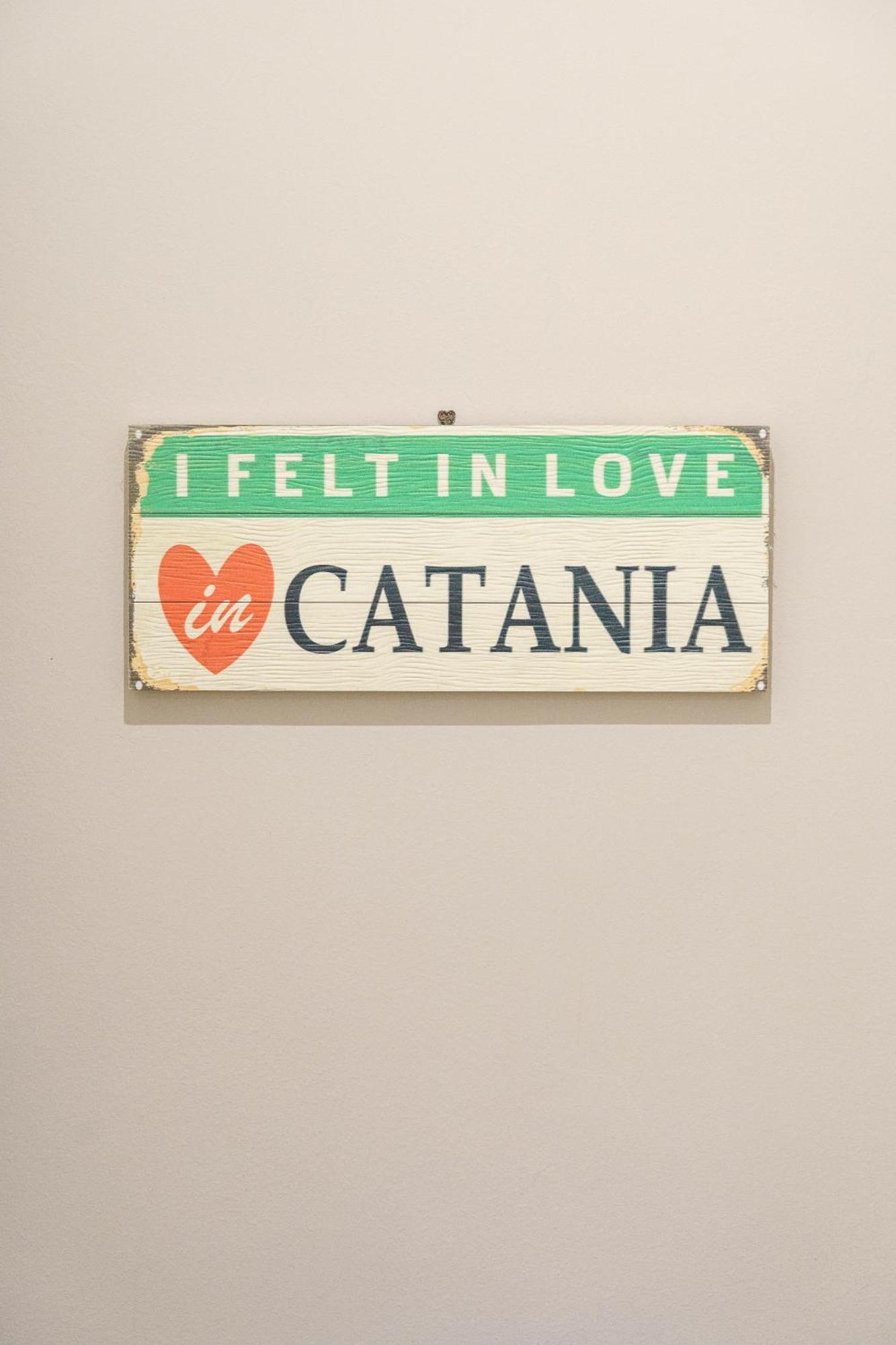 Felt In Love In Catane Extérieur photo